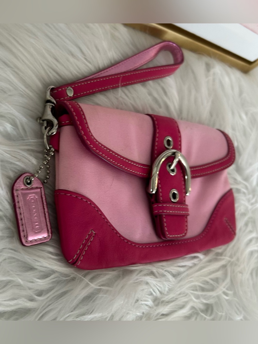 Coach Vintage Y2K Pink Canvas Leather Buckle Wristlet Clutch Bag - Picture 7 of 12
